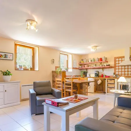 Le Clos Du Moulin Holiday home Petit-Mesnil